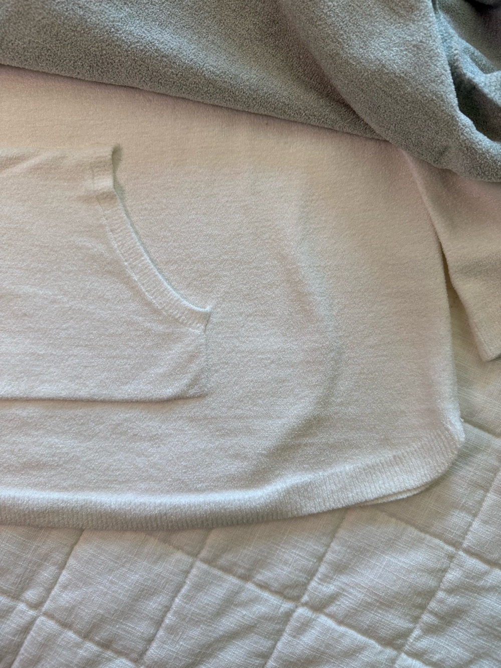 Barefoot Dreams Cozychic Ultra Lite Crewneck Sweater Pair in green and white - Picture 8 of 9
